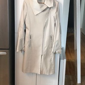 Trench coat with leather details